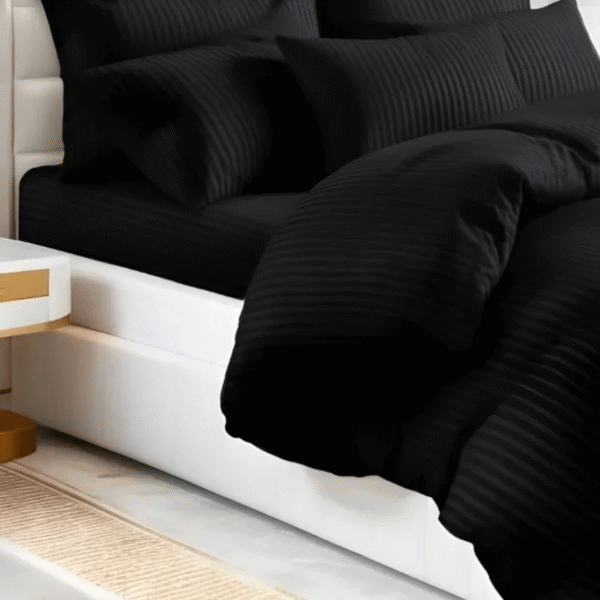 Luxury Winter Razai Set – Soft, Warm & Comfortable Quilt Set for Double Bed in Pakistan